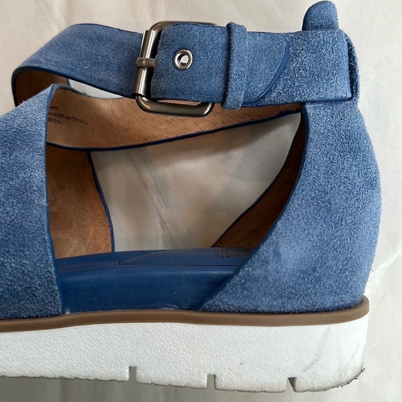 Sofft Mirabelle Blue Suede Sandal with Side Buckle Size 8.5 - Picture 7 of 14